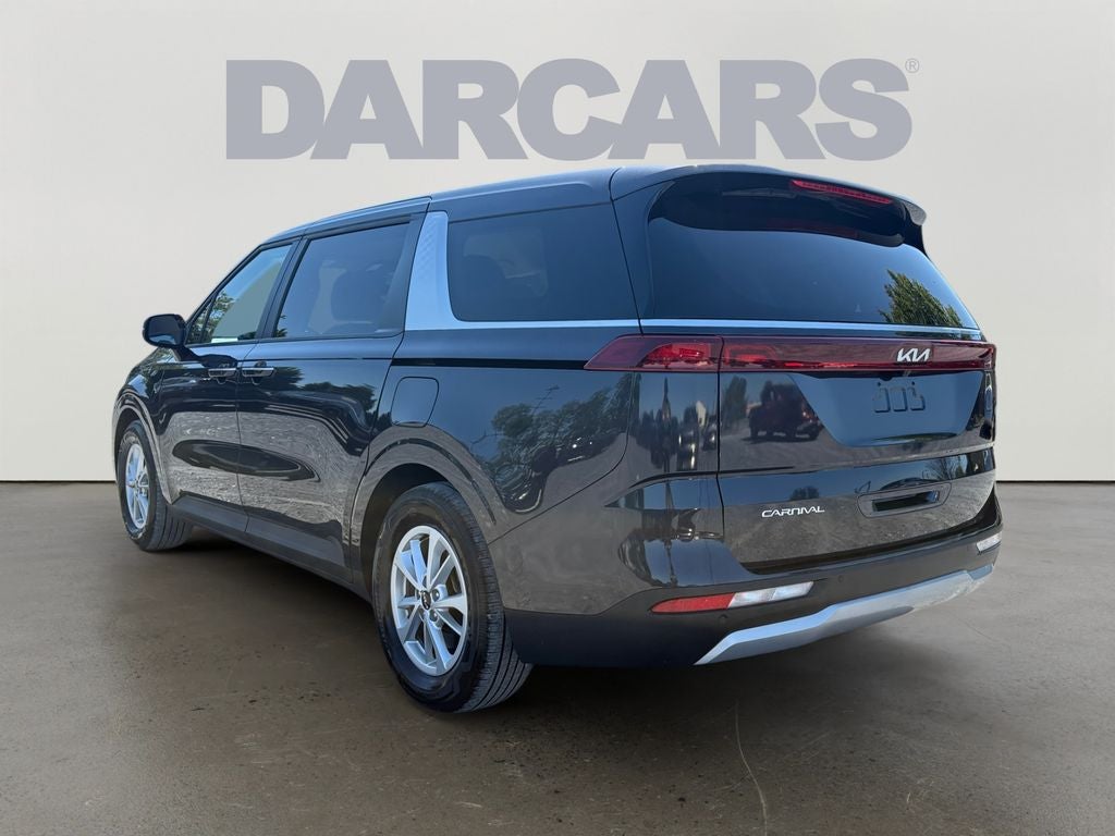 2024 Kia Carnival LX