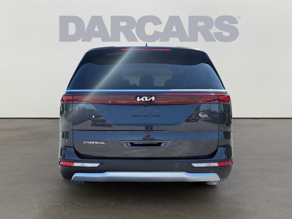 2024 Kia Carnival LX
