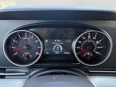 2024 Kia Carnival LX