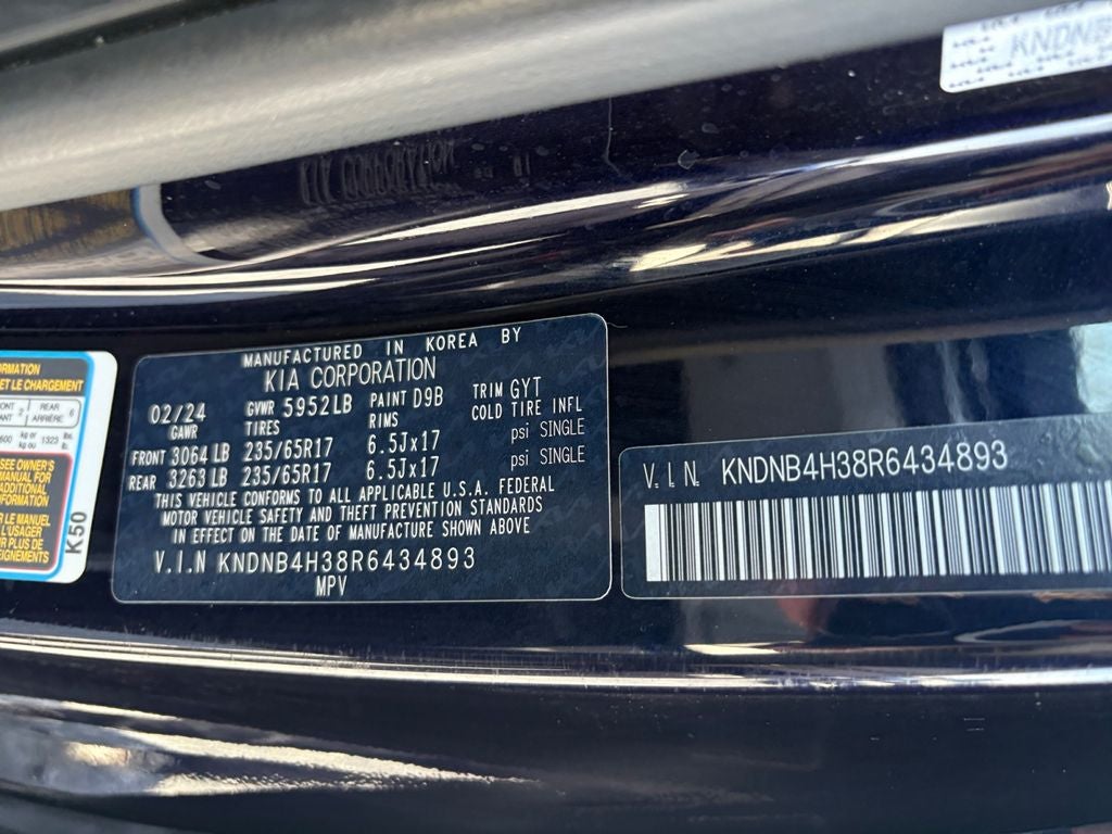 2024 Kia Carnival LX
