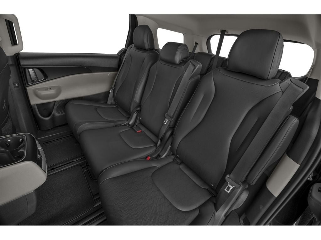 2026 Kia Carnival Base