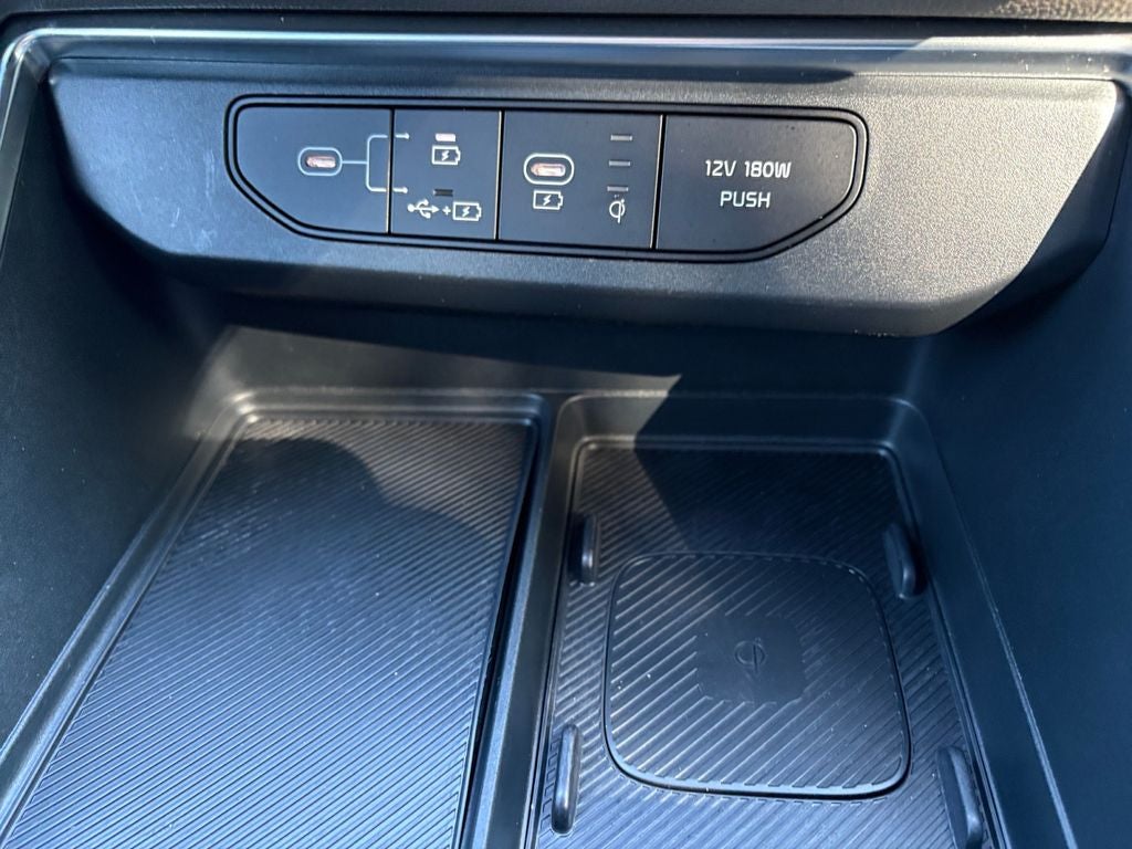 2025 Kia Carnival EX