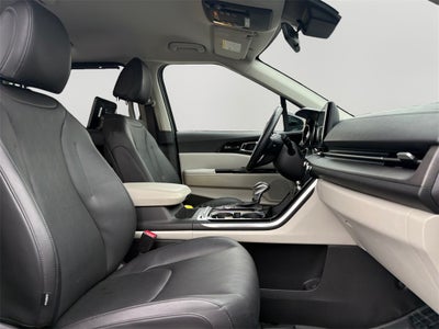 2022 Kia Carnival SX