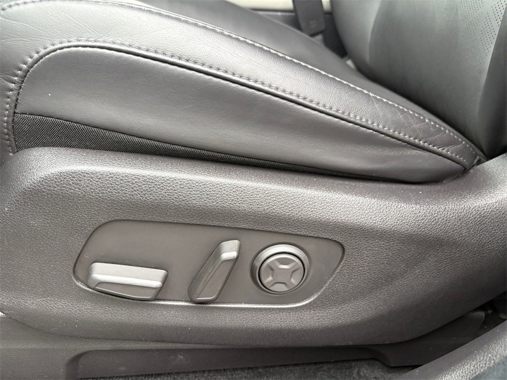 2022 Kia Carnival SX