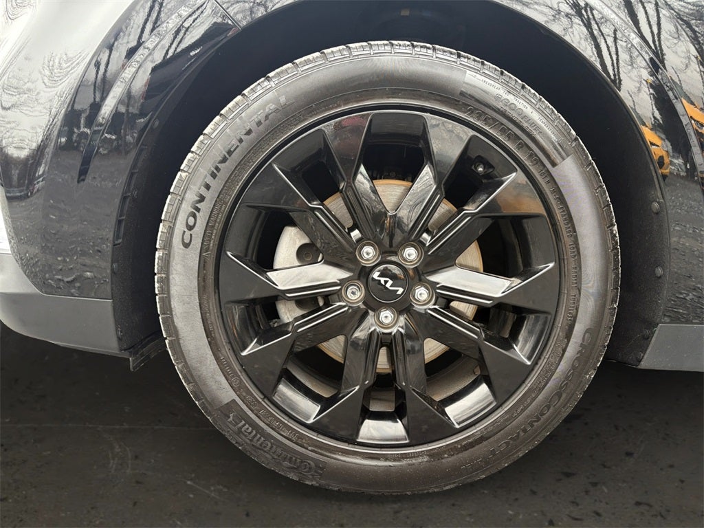 2022 Kia Carnival SX