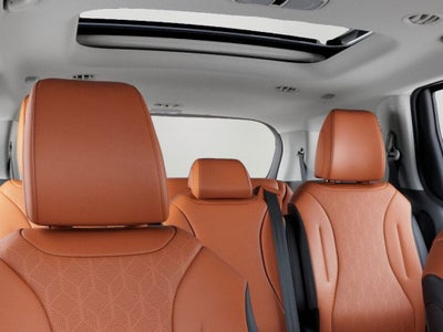 2026 Kia Carnival Base