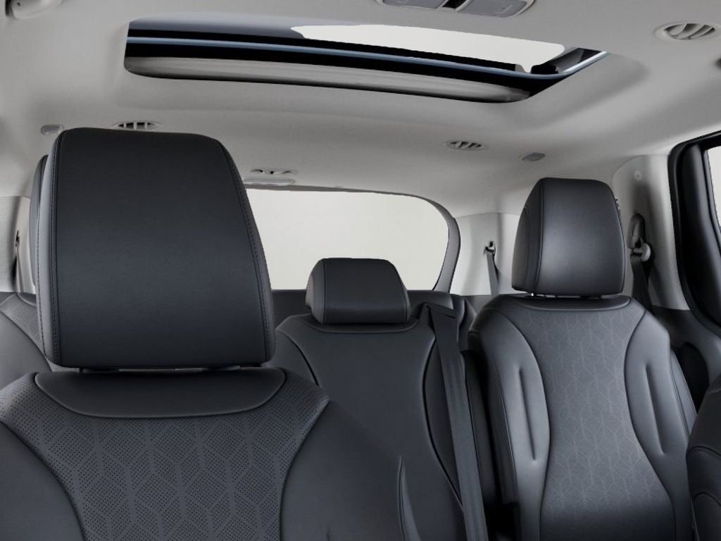 2026 Kia Carnival Base