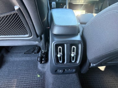 2022 Volvo XC40 Recharge Pure Electric P8