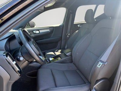 2022 Volvo XC40 Recharge Pure Electric P8