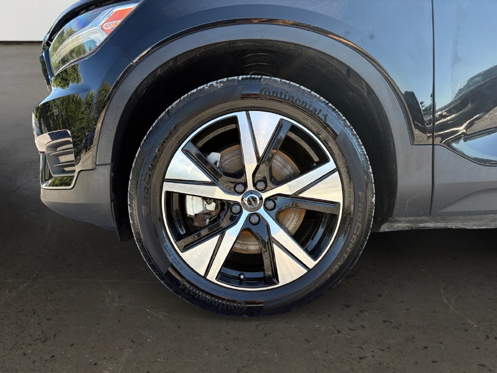 2022 Volvo XC40 Recharge Pure Electric P8