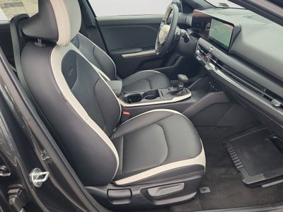 2025 Kia K4 GT-Line Turbo