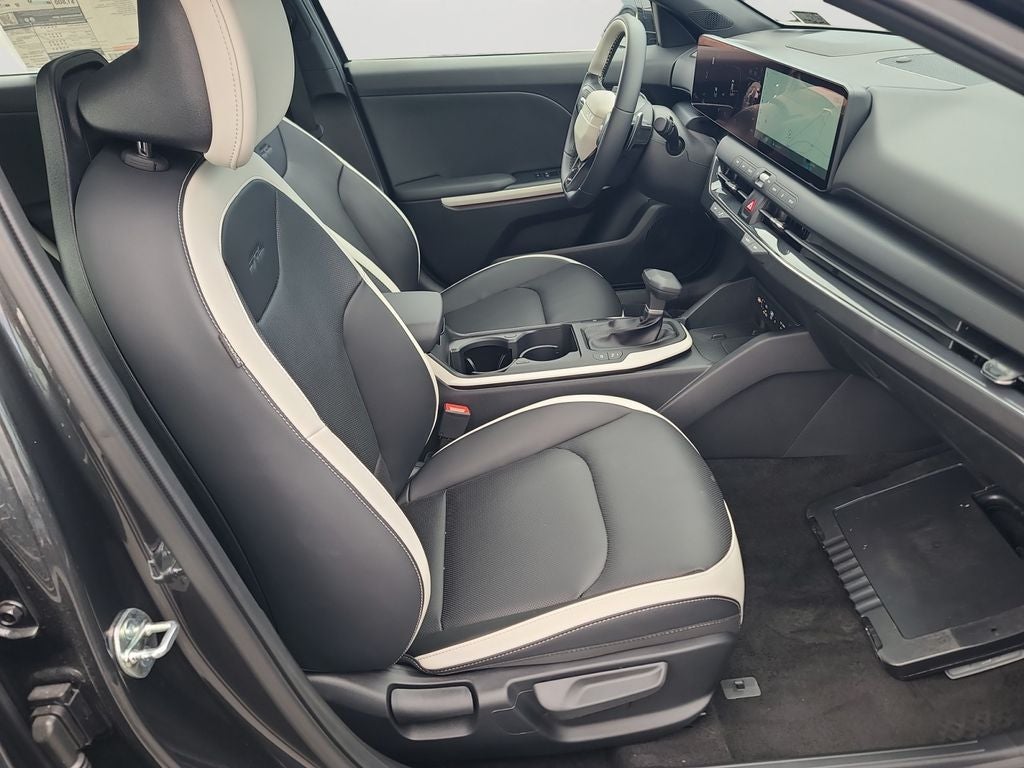 2025 Kia K4 GT-Line Turbo