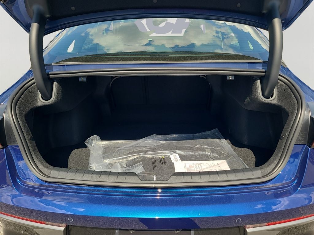 2026 Kia K5 EX